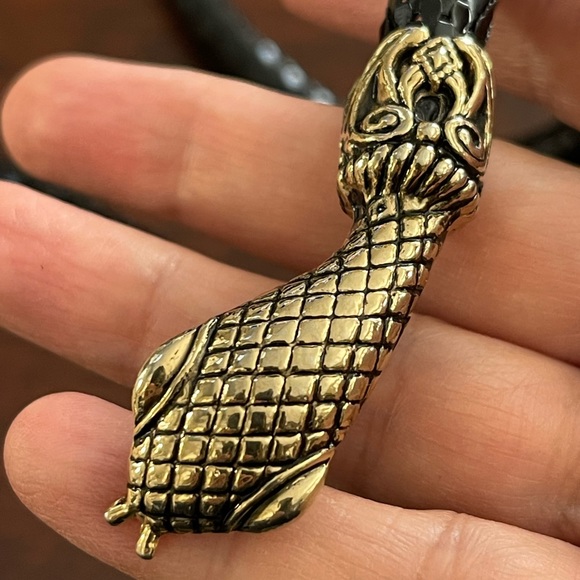 Signed DL Auld exotic golden snake head & tail black shiny mesh necklace - Picture 3 of 9